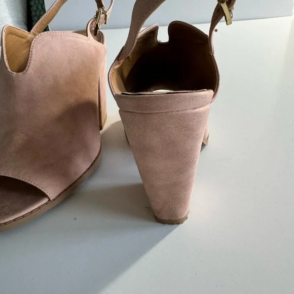 Chunky Heels, Qupid,Pale Pink Suede, 6, Open Toed NWOT - Picture 3 of 5